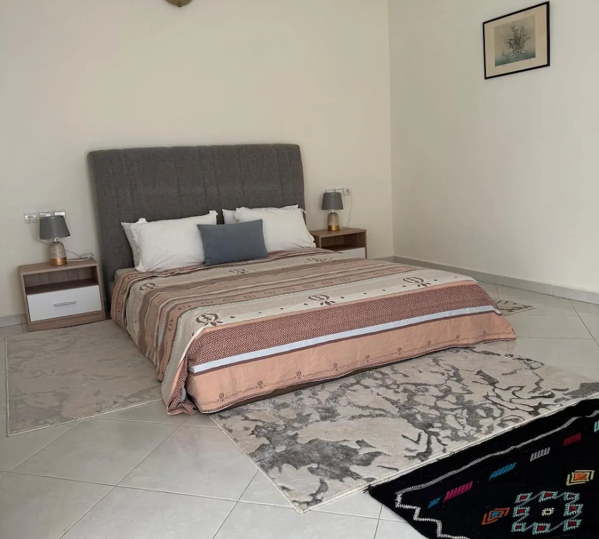 Warm & Minimalist Villa Fès