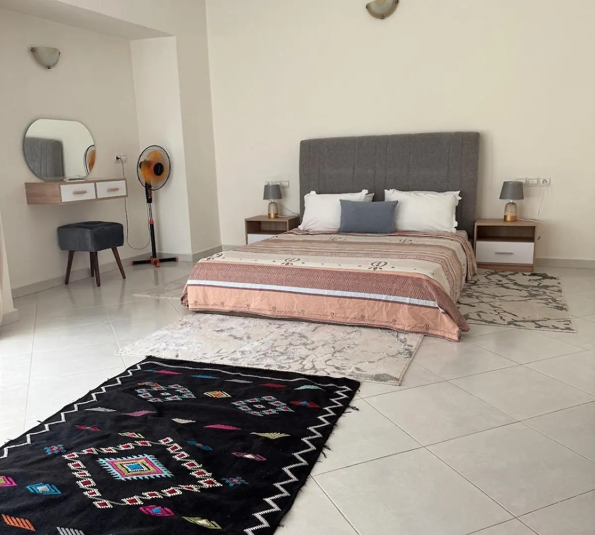 Warm & Minimalist Villa Fès 0*,  Fas